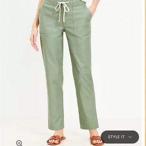 NWT LOFT Utility Jogger Pants in Twill in Mountain Rosemary